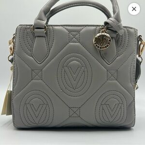 🚨 Valentino Orlandi Vegan Leather Quilted Tote 🚨